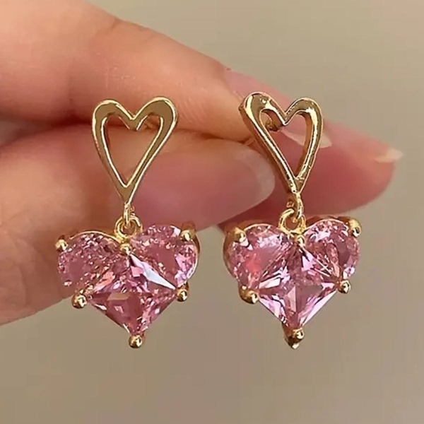 New Pink Crystal Diamond Cut Heart Set For Girls & Women